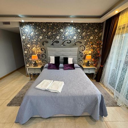 Apartamento Amposta ซาลอว์ ภายนอก รูปภาพ