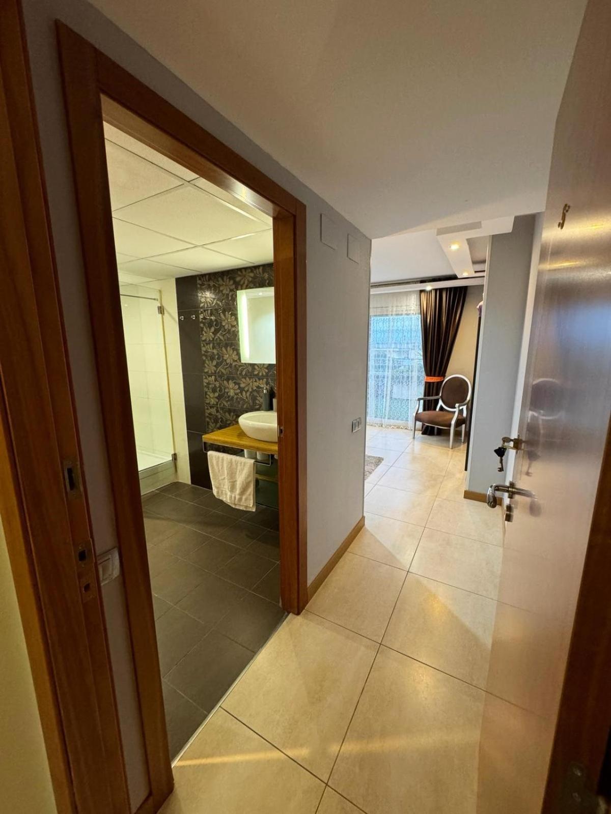 Apartamento Amposta ซาลอว์ ภายนอก รูปภาพ