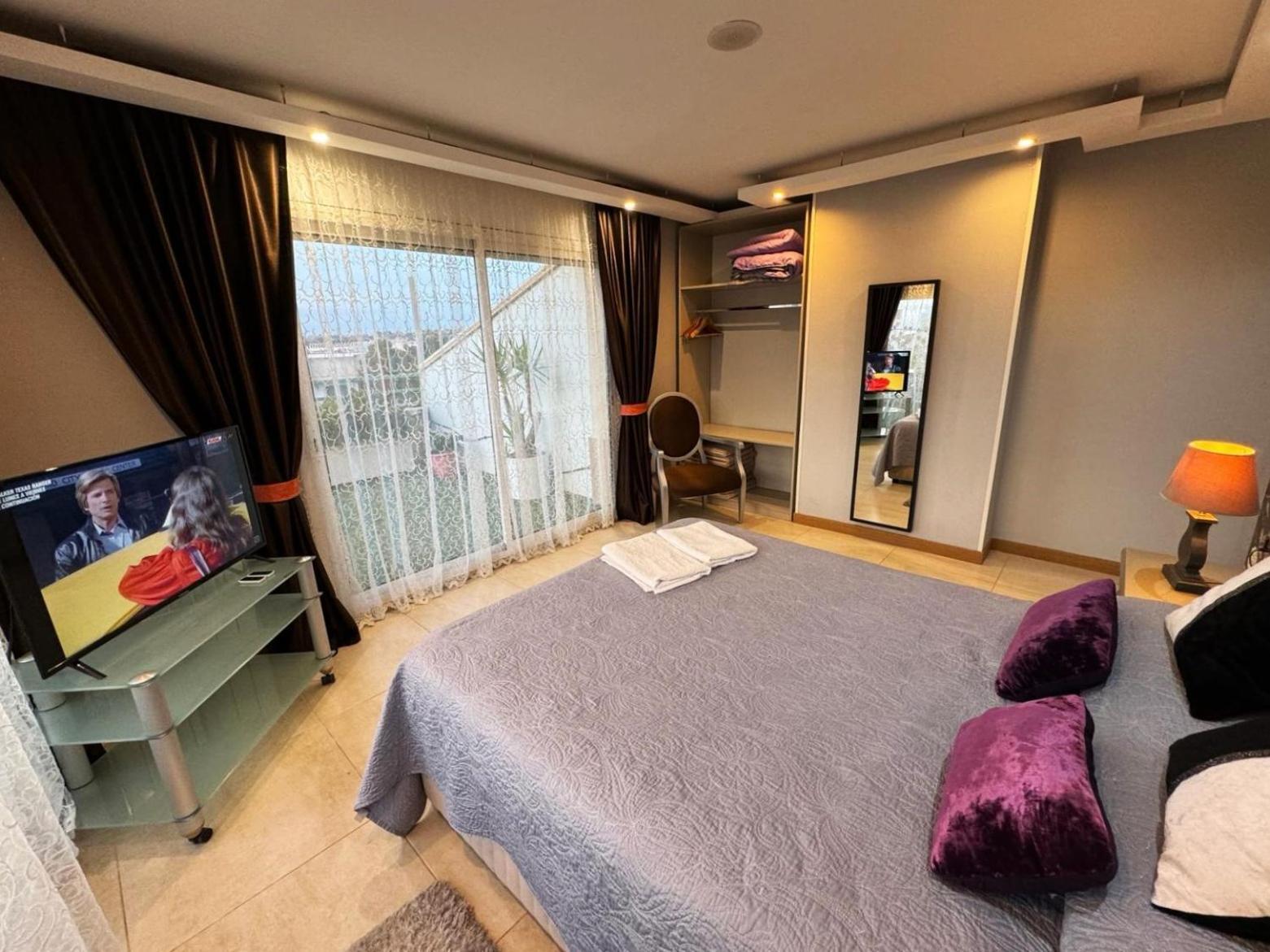 Apartamento Amposta ซาลอว์ ภายนอก รูปภาพ