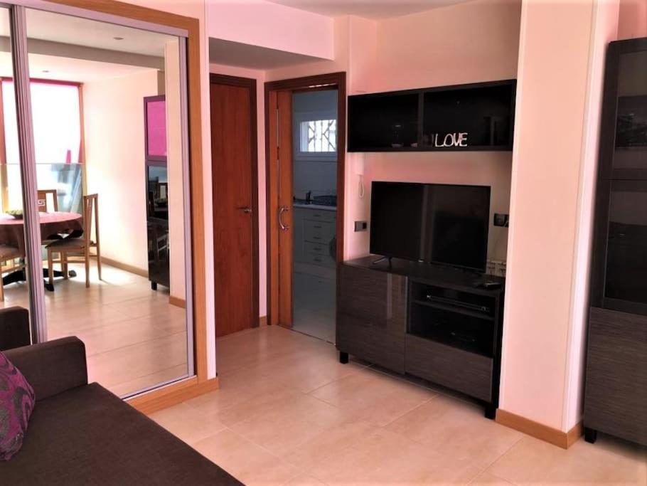 Apartamento Amposta ซาลอว์ ภายนอก รูปภาพ