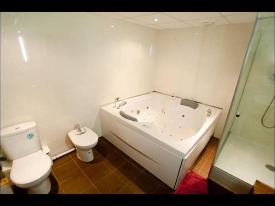 Apartamento Amposta ซาลอว์ ภายนอก รูปภาพ